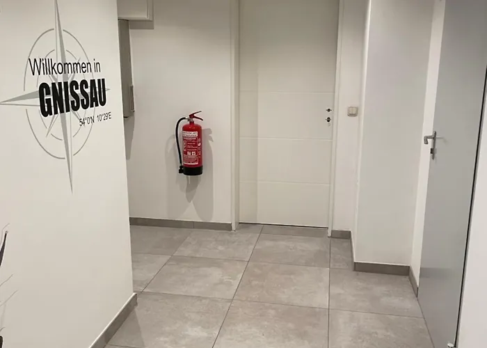 Apartment Mit Garten Und Pool In Ostseenaehe
