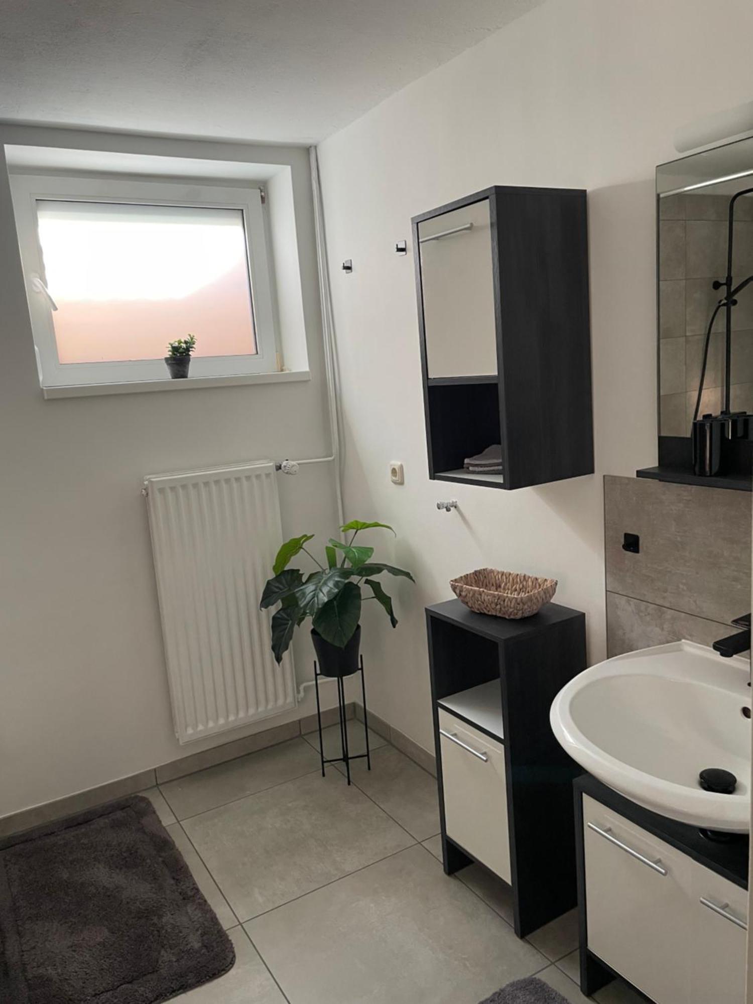 Appartement Mit Garten Und Pool In Ostseenaehe
