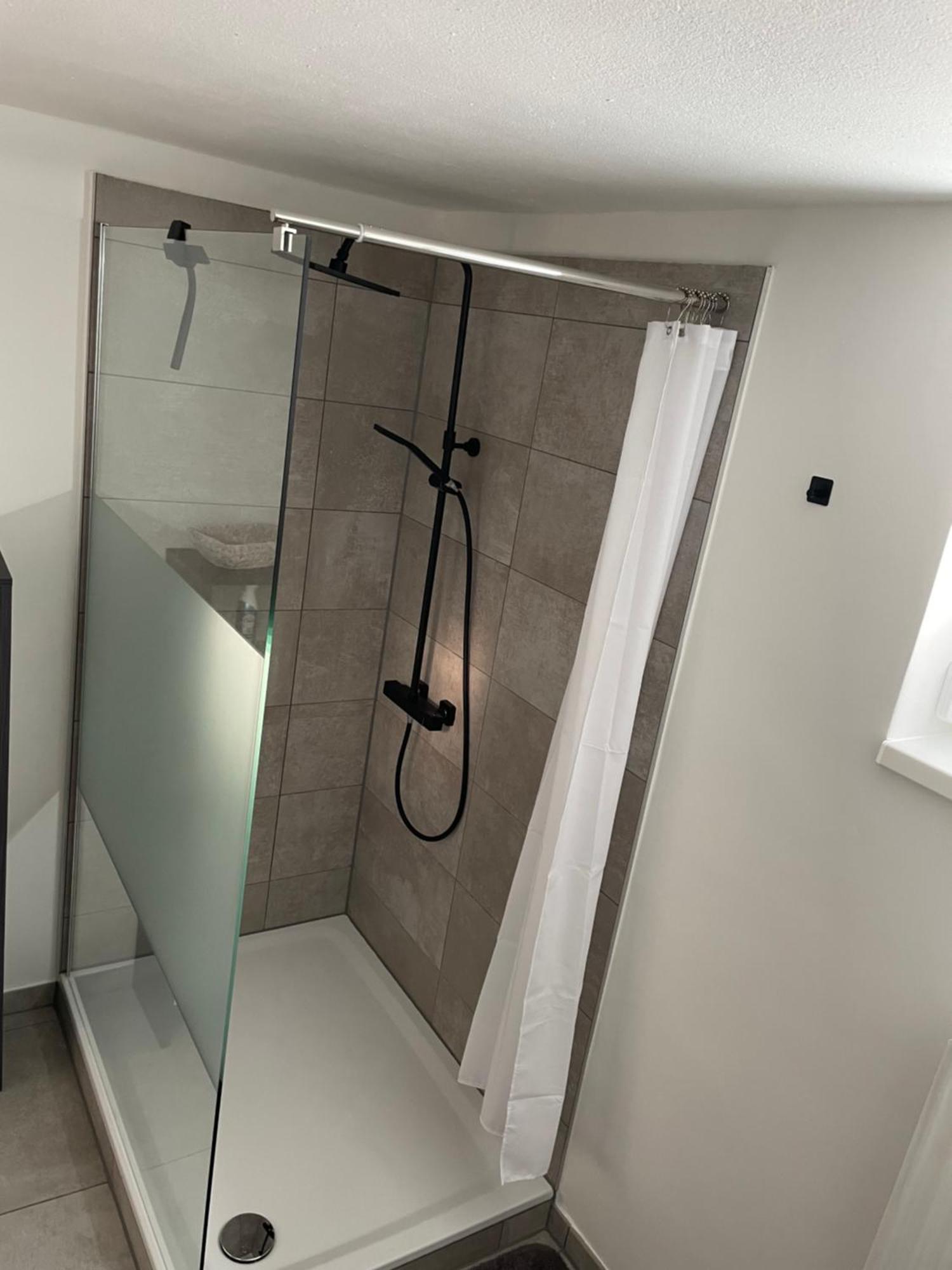 Appartement Mit Garten Und Pool In Ostseenaehe *