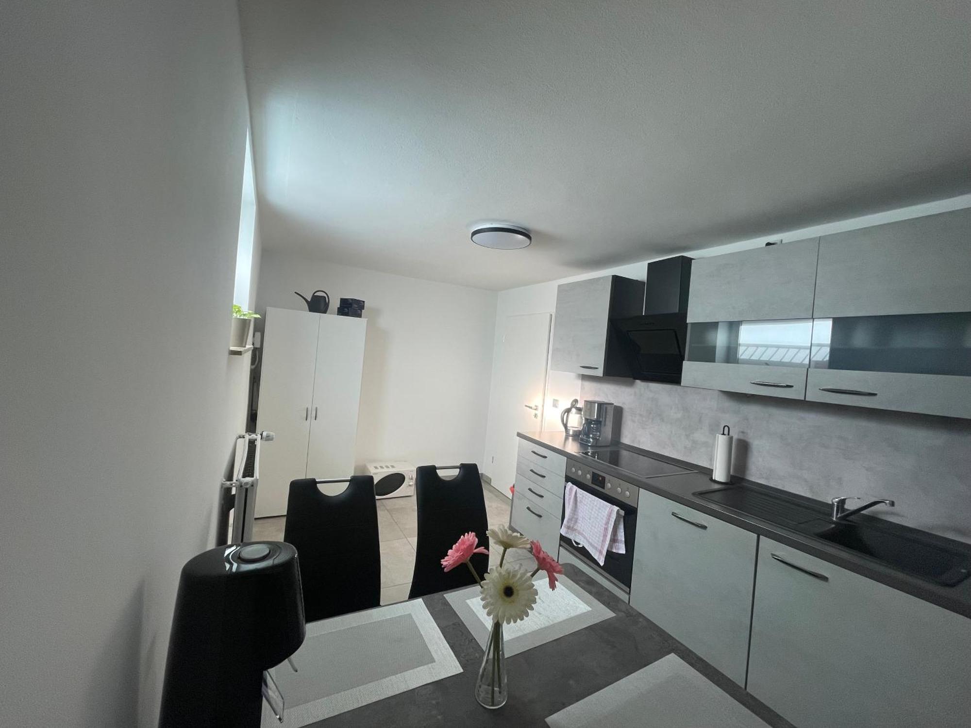 Appartement Mit Garten Und Pool In Ostseenaehe